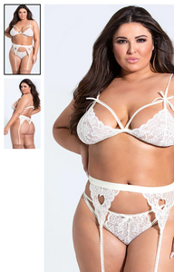 WHITE Plus Size Lacy Romance Bra Set SIZE 1X/2XL